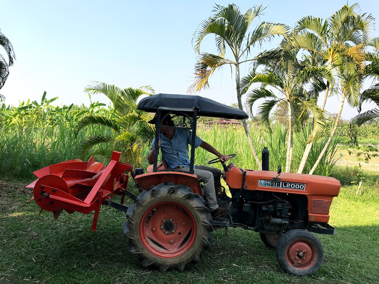 RollerCrimper Technology for the Smallholder Farm The Awesome Foundation